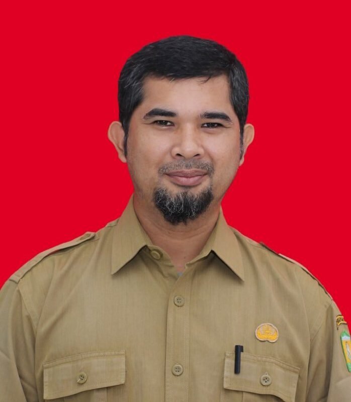 Plt Kepala Diskopukmdag Aceh Besar, Trizna Darma, ST. FOTO/MC ACEH BESAR.