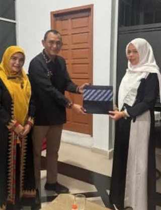T. Adi Darma, ST, secara resmi membuka Pelatihan Peningkatan Desain Anyaman Serat Alam yang dilaksanakan di lingkungan Dekranasda Kabupaten Aceh Timur,10 Juni 2026
